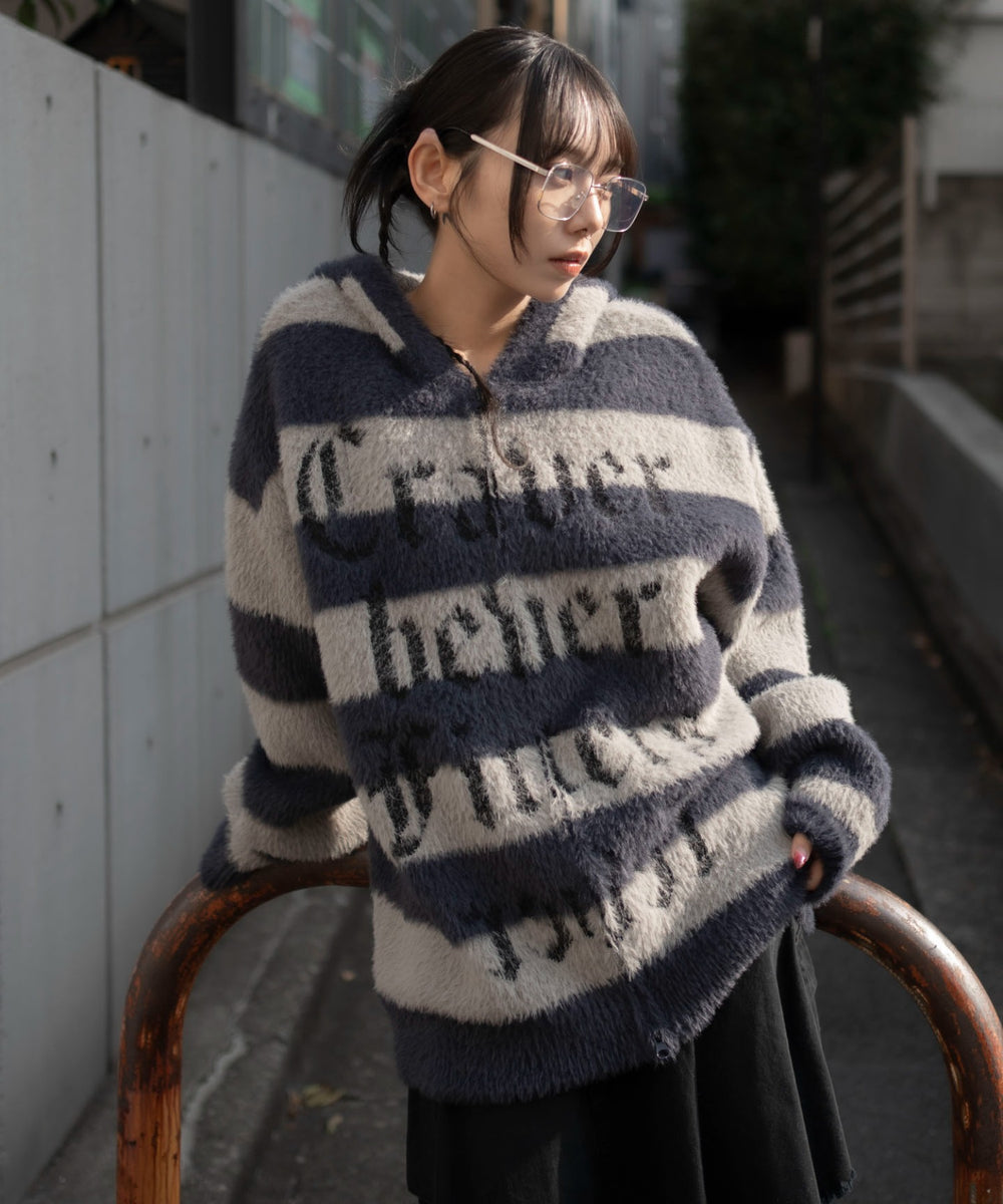 グレーボーダー　モデル：159cm L着用