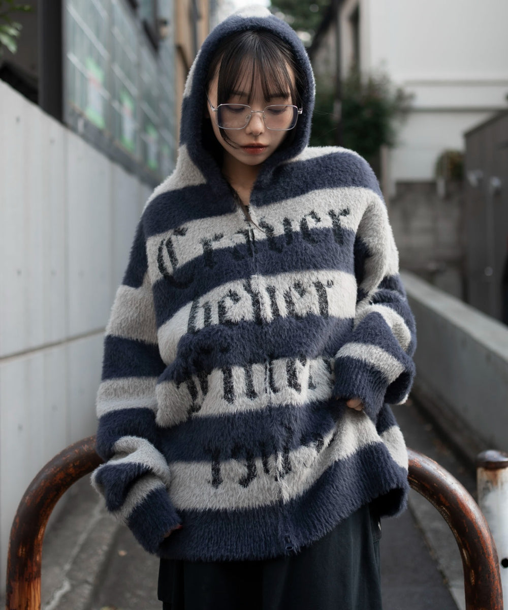 グレーボーダー　モデル：159cm L着用