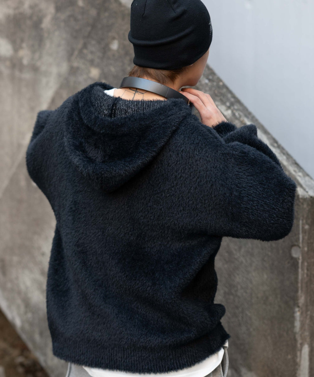 ブラック モデル：175cm L着用