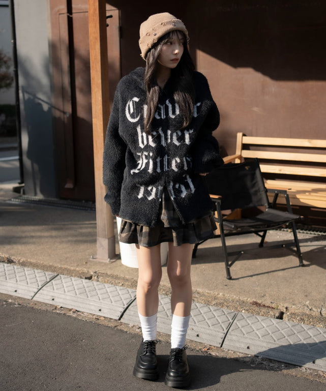 ブラック　モデル：159cm L着用