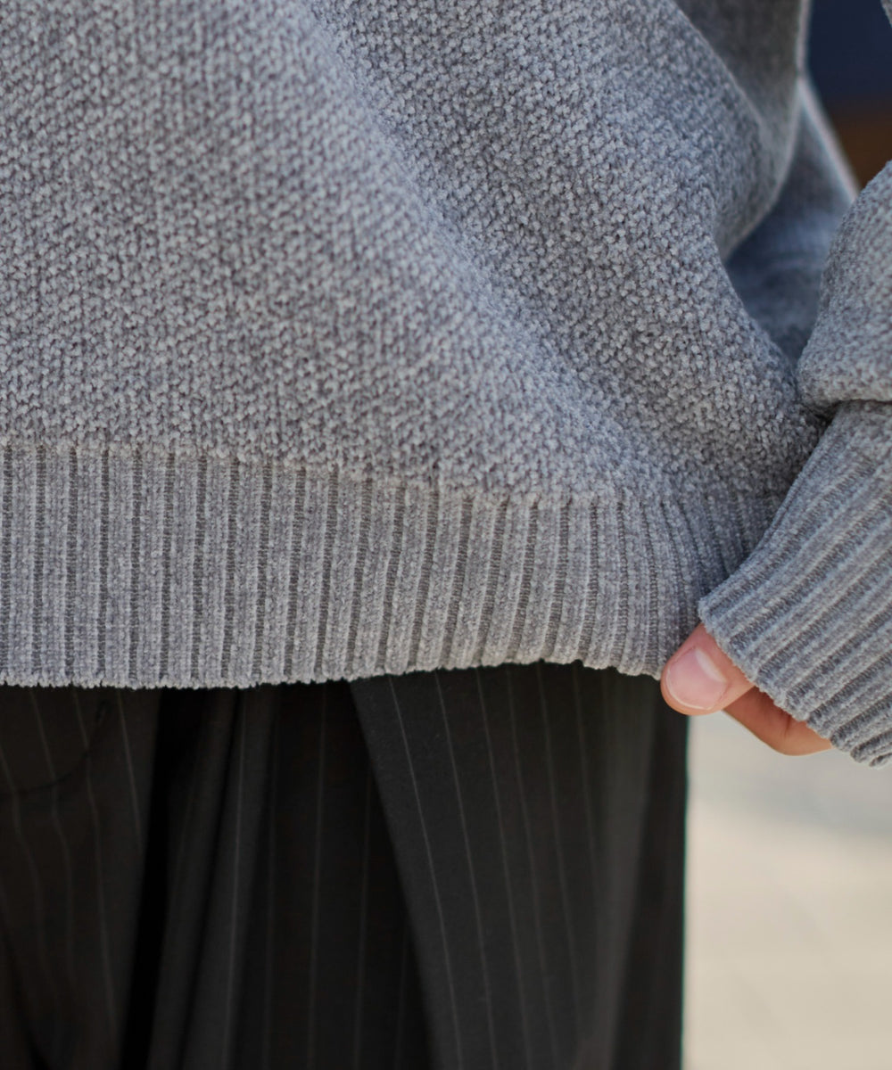 ベロアモールグラフィックプルオーバー