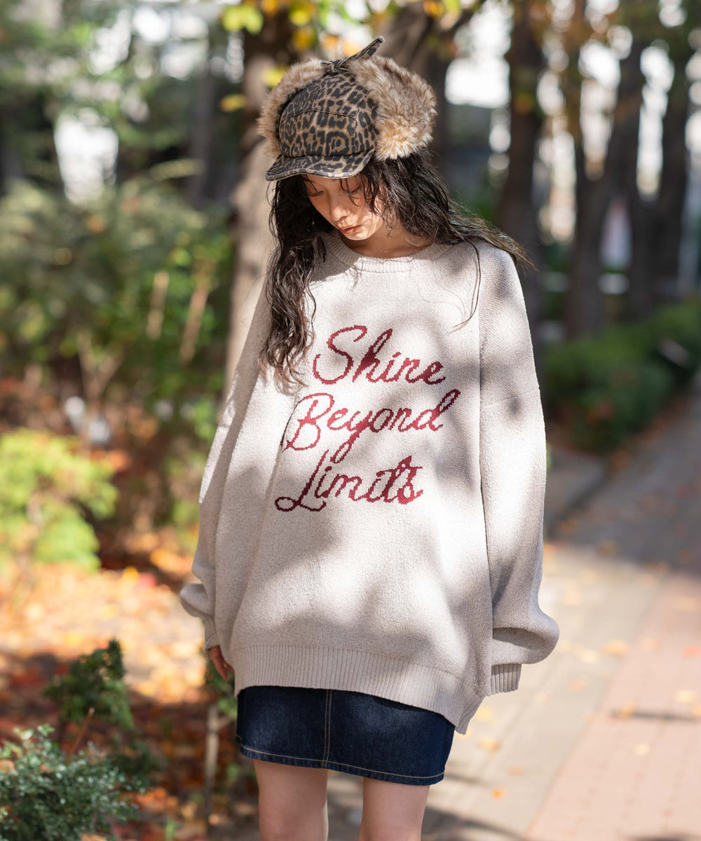 ホワイト　モデル：161cm L着用