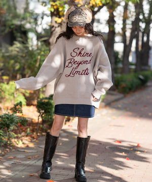 ホワイト　モデル：161cm L着用