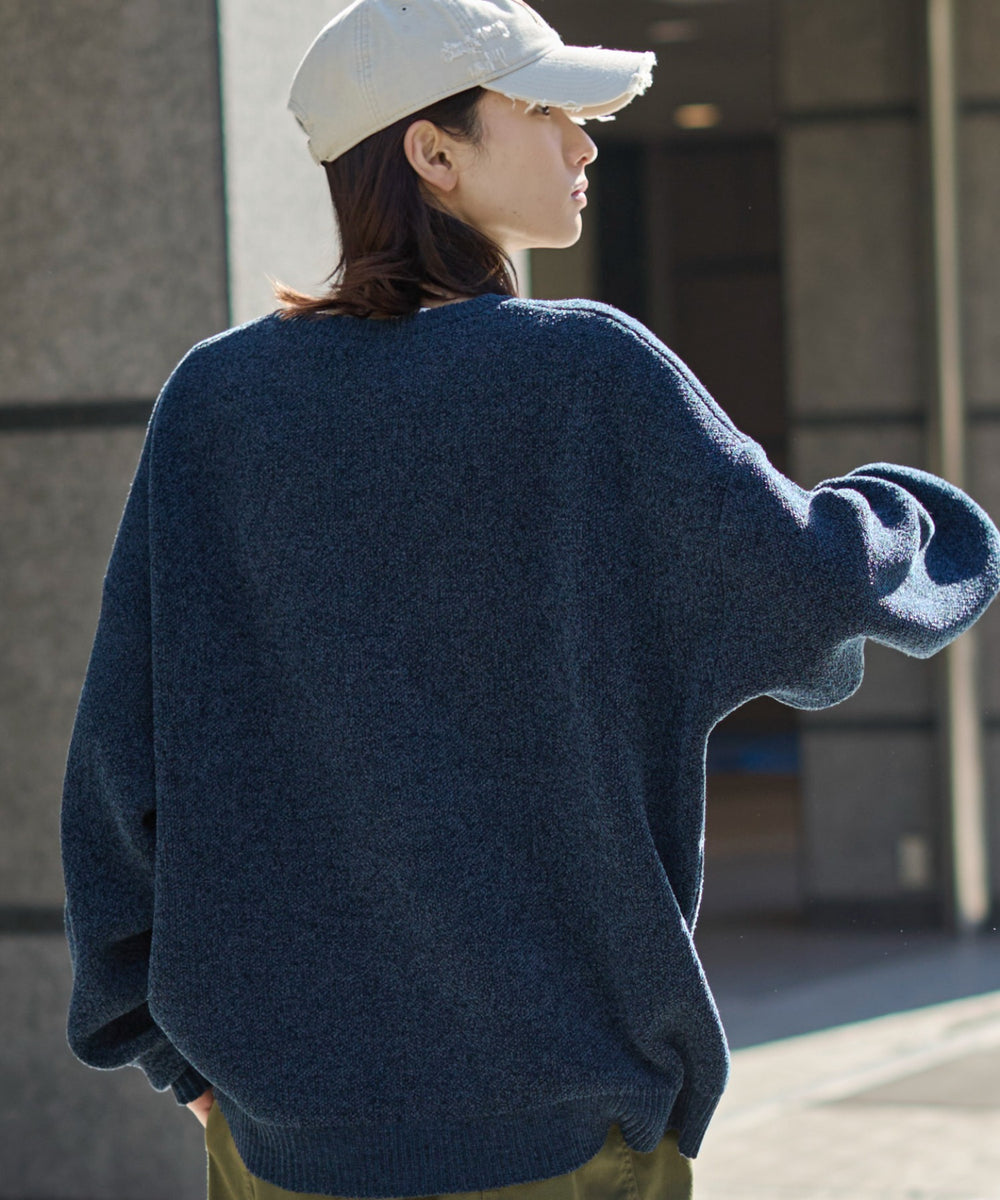 ネイビー モデル：175cm L着用