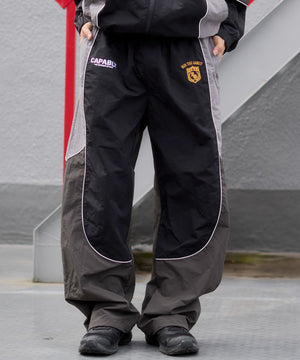 ブラック モデル：175cm L着用
