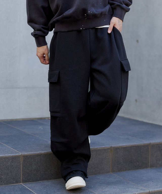 ブラック モデル：175cm L着用