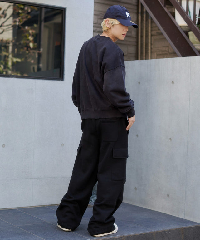 ブラック モデル：175cm L着用
