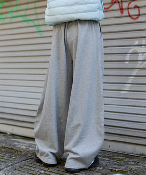 杢グレー モデル：175cm L着用