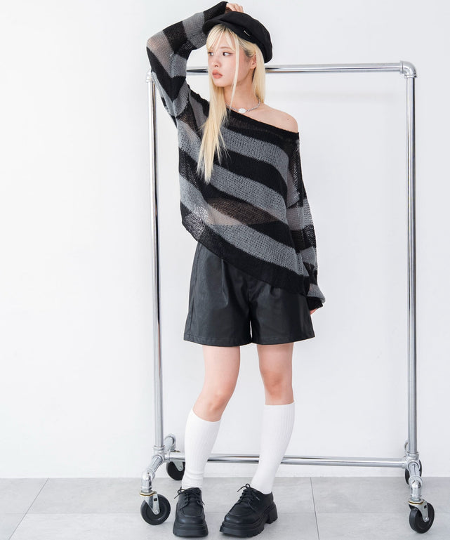 ブラックボーダー　モデル：166cm F着用