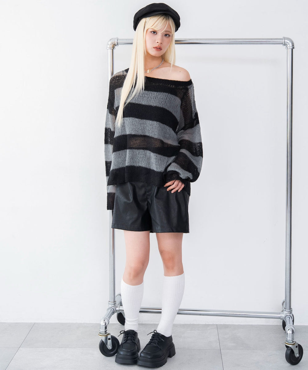 ブラックボーダー　モデル：166cm F着用