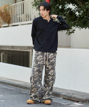 ブラック　モデル：175cm L着用　