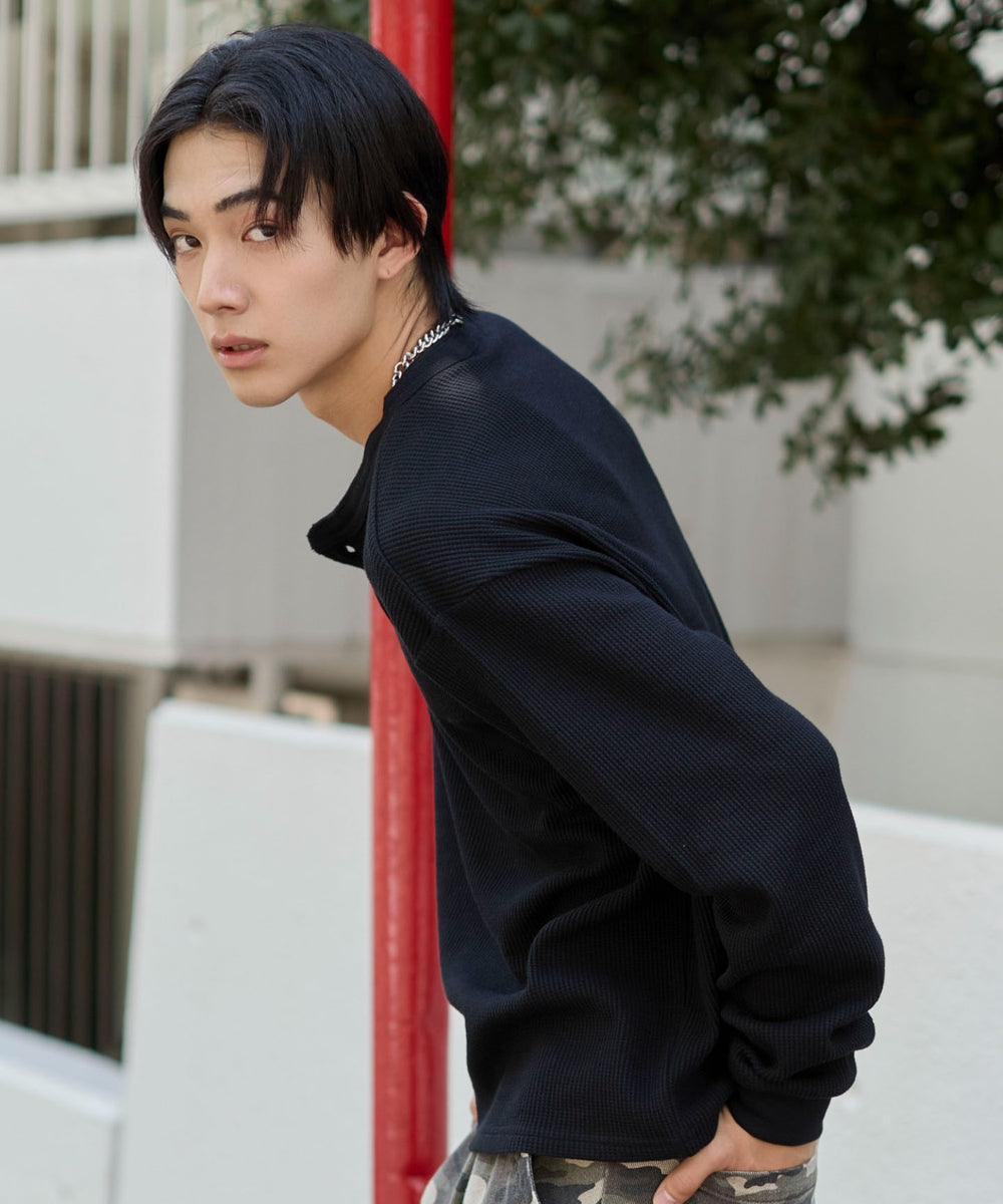 ブラック　モデル：175cm L着用　