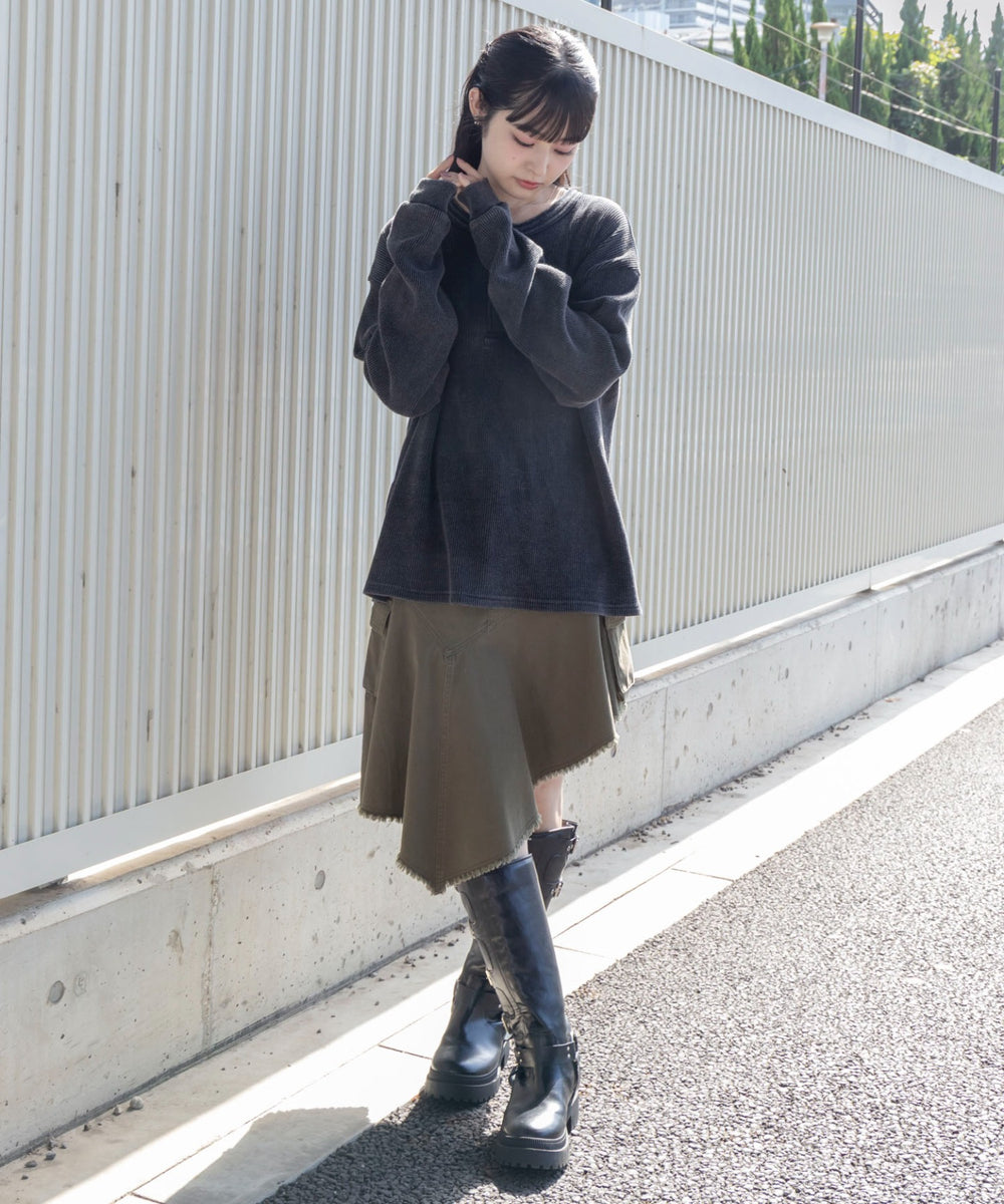 ブラックソノタ　モデル：161cm L着用