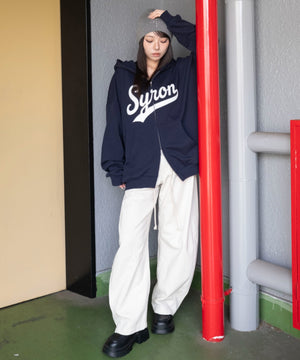 ネイビー　モデル：159cm L着用
