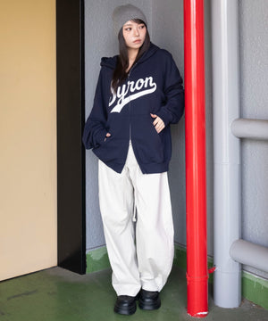 ネイビー　モデル：159cm L着用