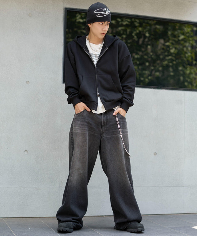 ブラック　モデル：175cm L着用　