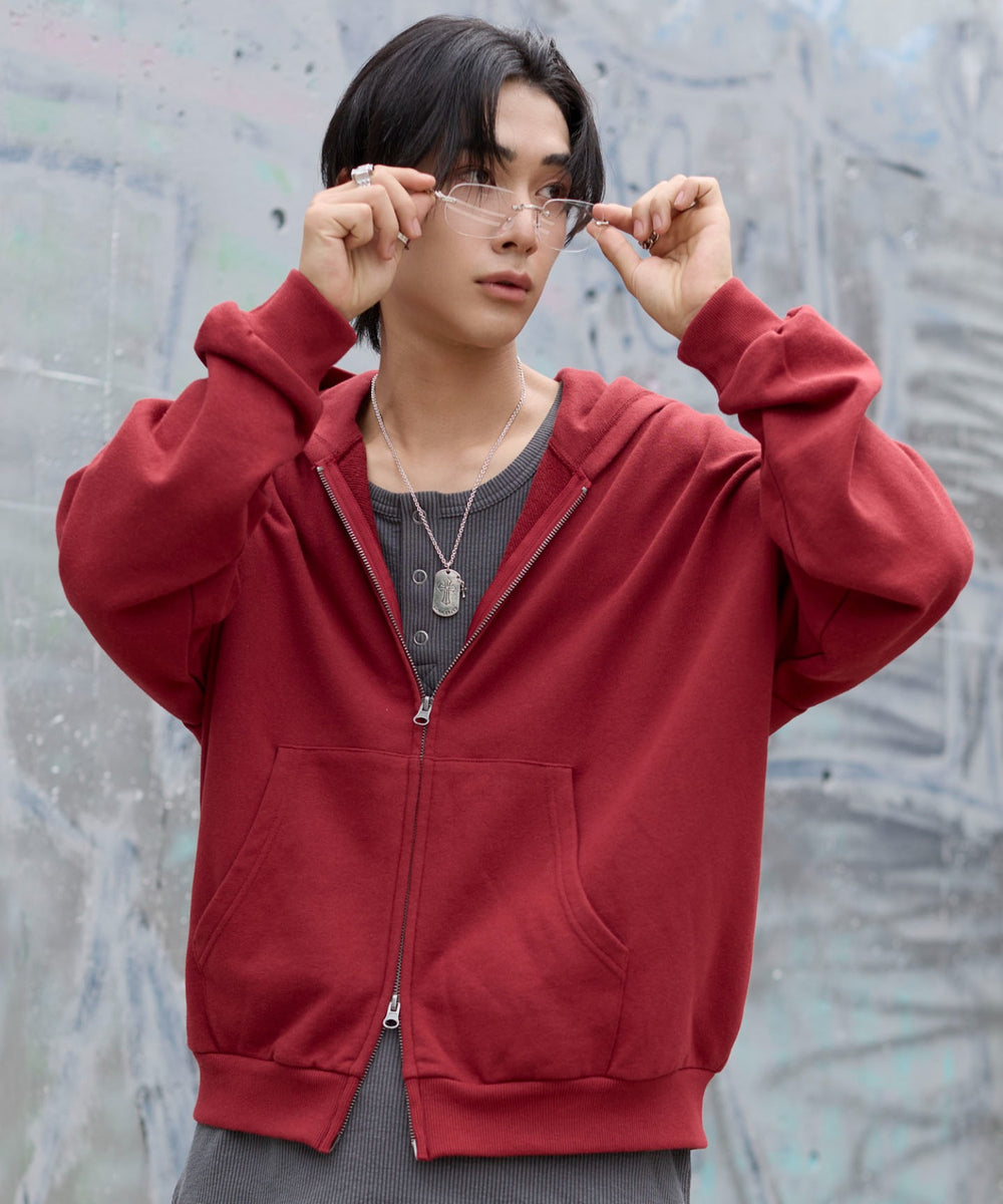 ワイン　モデル：175cm L着用　