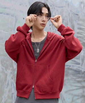ワイン　モデル：175cm L着用　