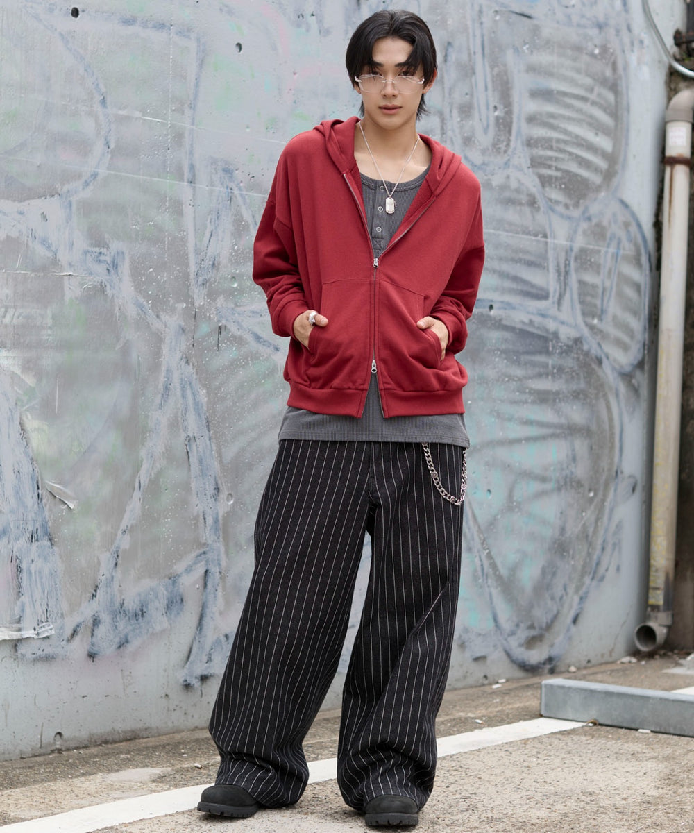 ワイン　モデル：175cm L着用　