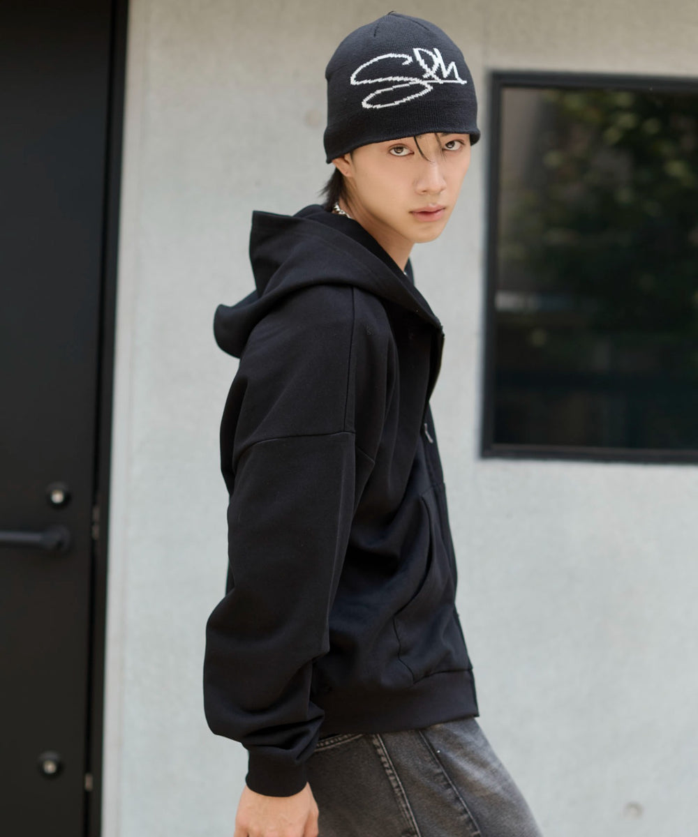 ブラック　モデル：175cm L着用　