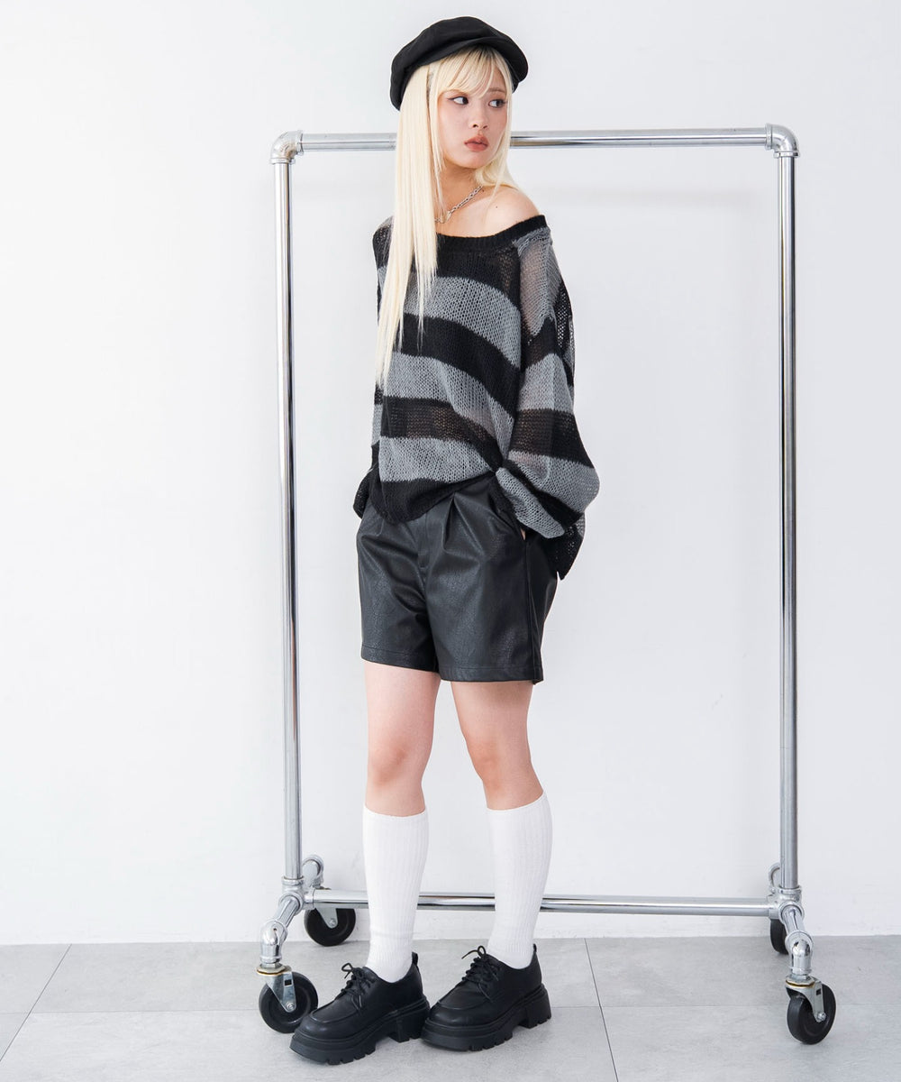 ブラック　モデル：166cm M着用