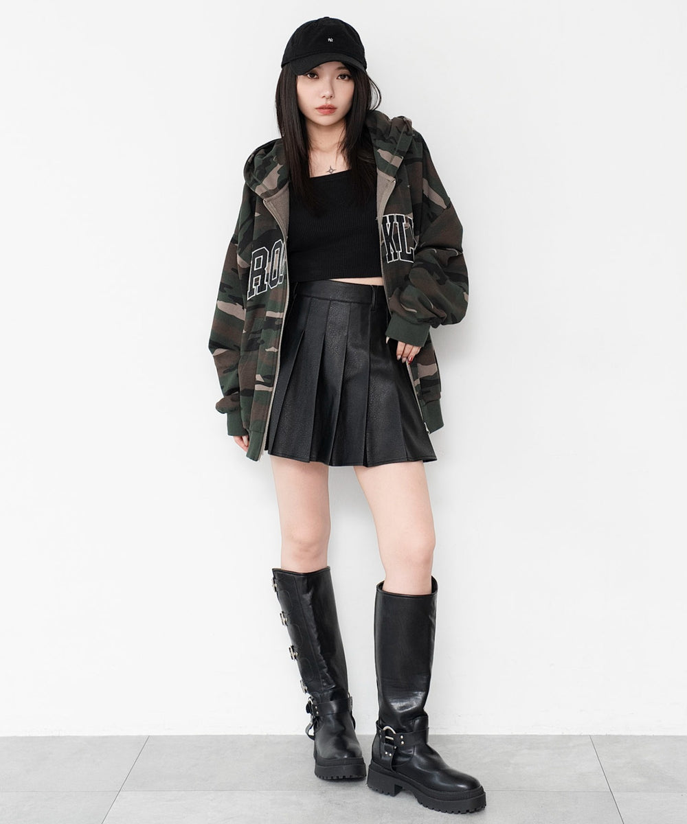ブラック　モデル：159cm S着用