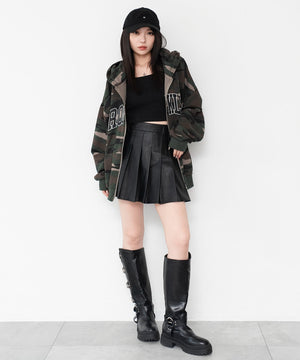 ブラック　モデル：159cm S着用