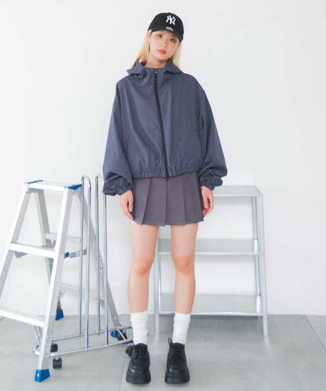 ネイビー　モデル：166cm F着用