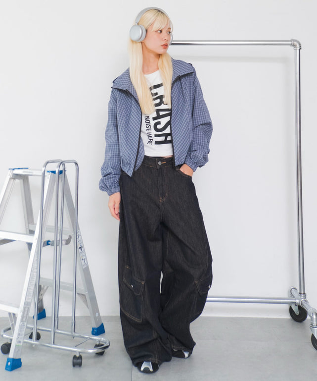 グレー　モデル：166cm F着用