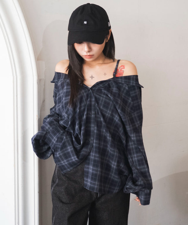ブルーチェック１　モデル：159cm F着用