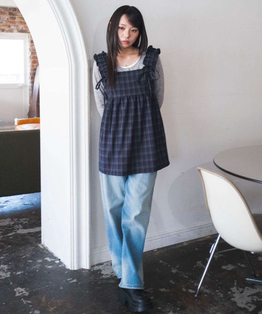 ブルーチェック１　モデル：159cm F着用