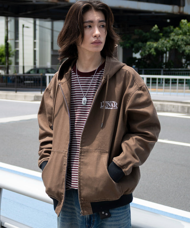 ブラウン モデル：182cm L着用