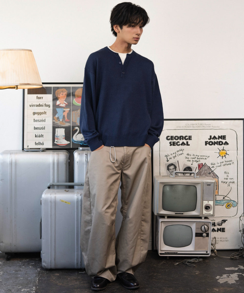 ネイビー モデル：180cm L着用
