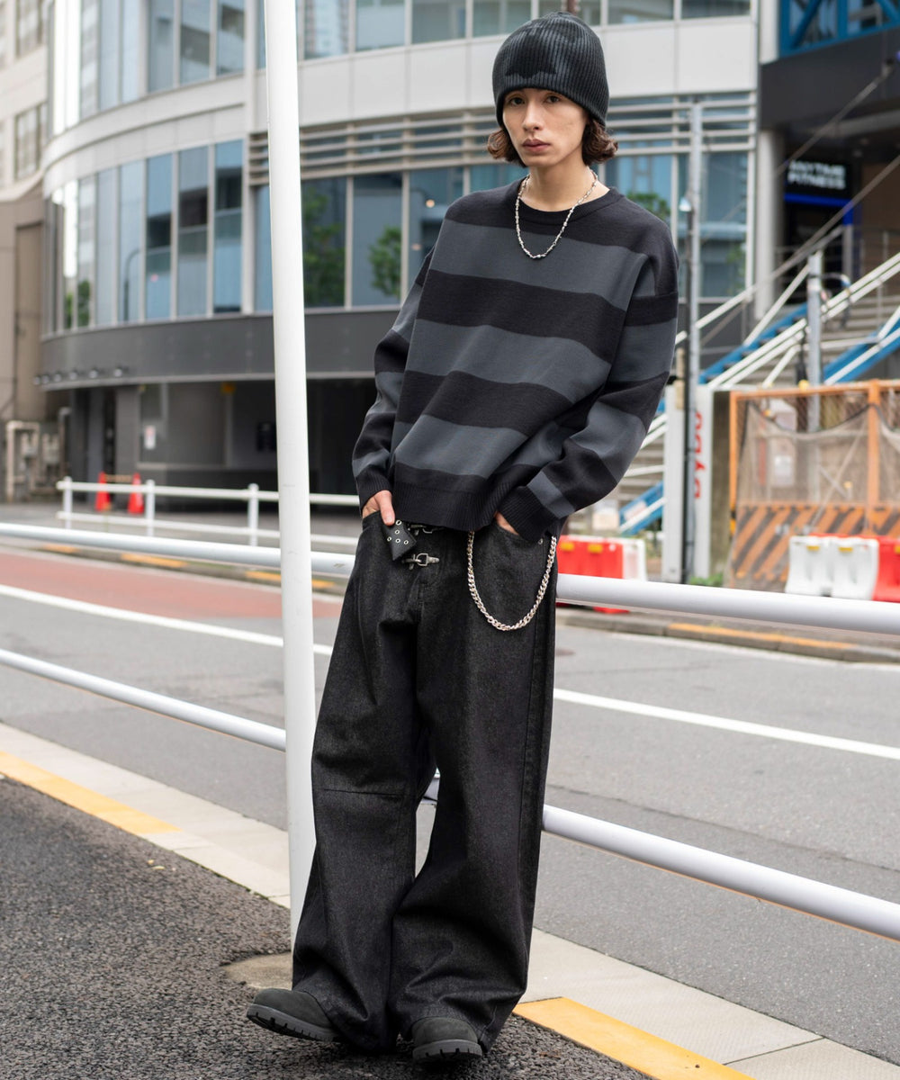 グレーボーダー モデル：182cm L着用