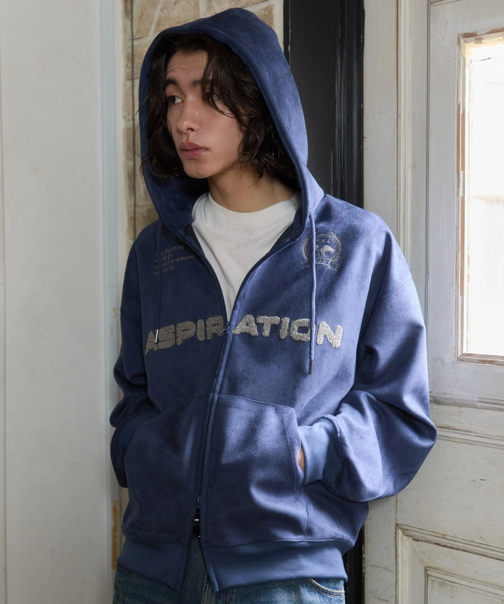 ネイビー モデル：182cm L着用