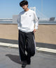 ホワイト モデル：180cm L着用