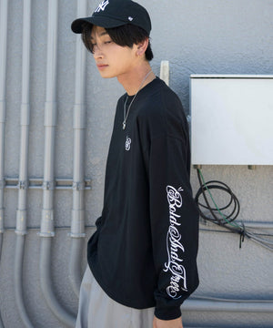 ブラック モデル：180cm L着用