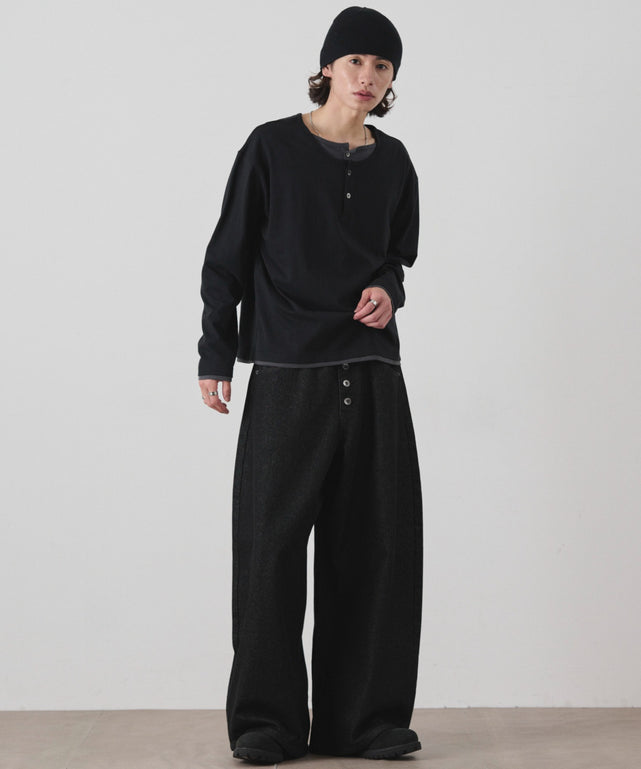 ブラック モデル：182cm L着用