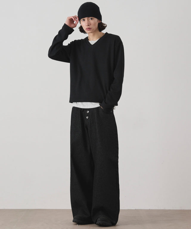 ブラック モデル：182cm L着用