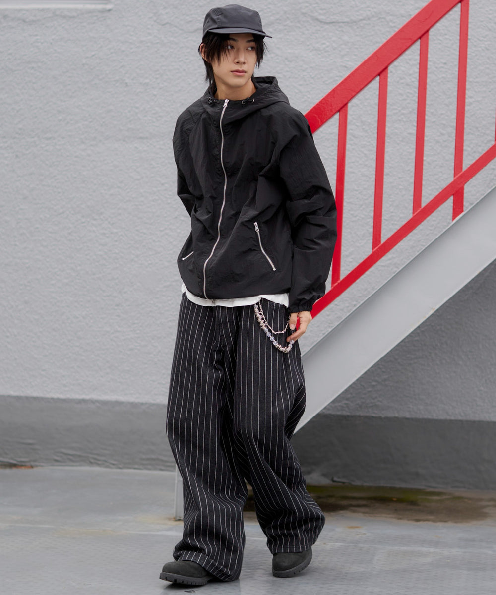 ブラック モデル：175cm L着用