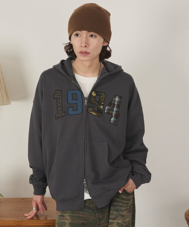 スミクロ モデル：182cm L着用