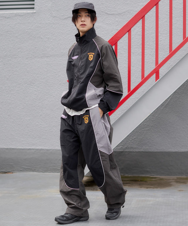 ブラック モデル：175cm L着用