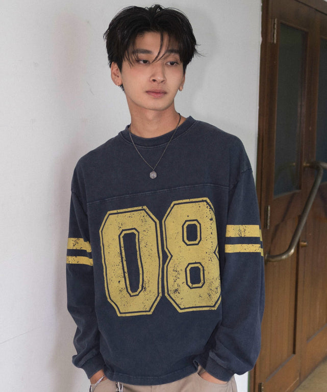 ネイビー　モデル：180cm L着用　