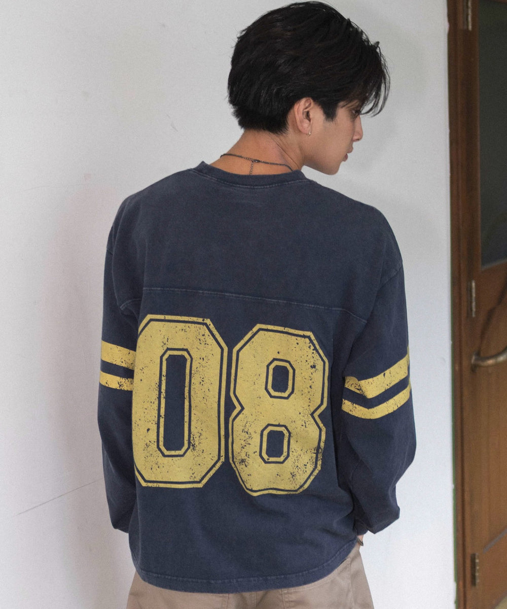 ネイビー　モデル：180cm L着用　