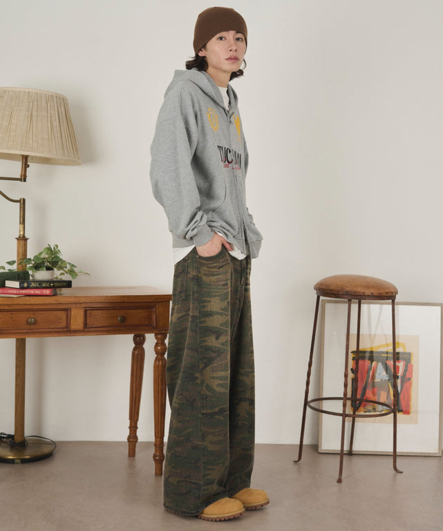 杢グレー モデル：182cm L着用