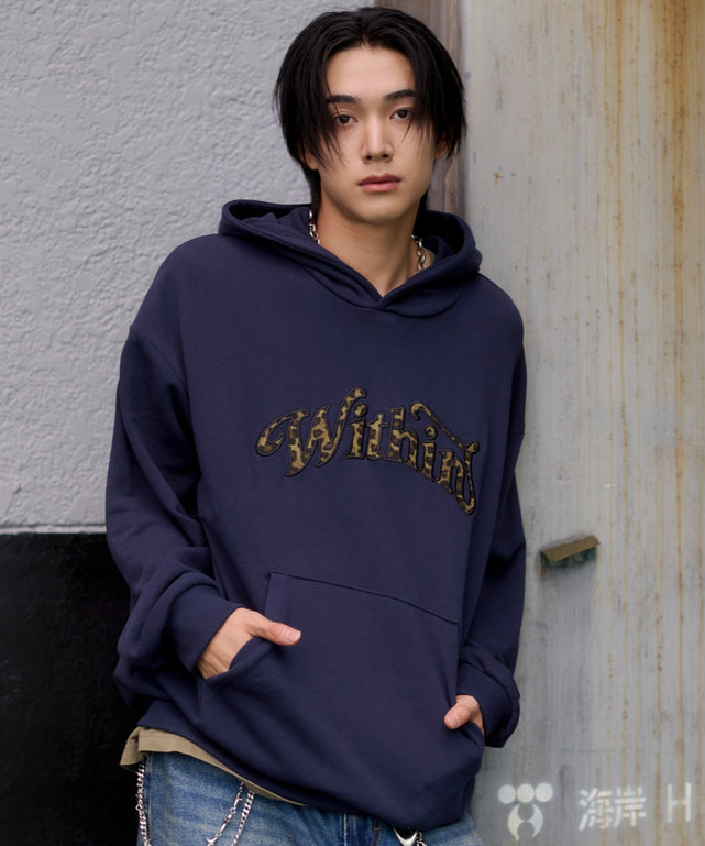 ネイビー モデル：175cm L着用