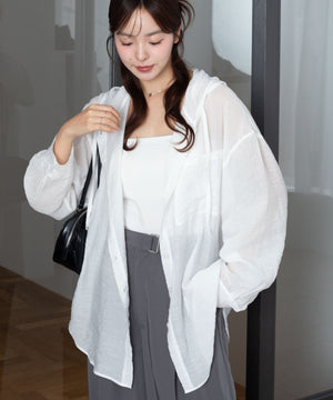 ホワイトアイボリー　モデル：165cm F着用