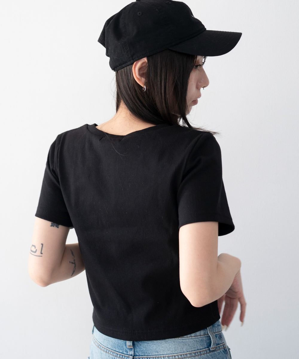 ブラック モデル：159cm M着用