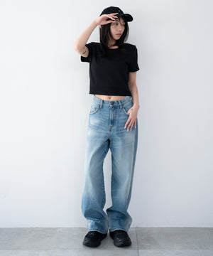 ブラック モデル：159cm M着用