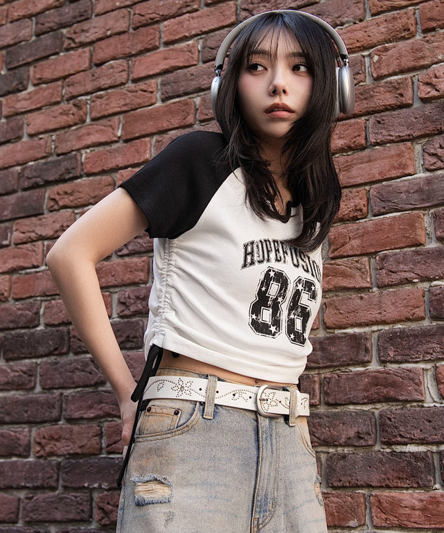 キーネックサイドレースアップちびT/柄１　モデル：159cm F着用